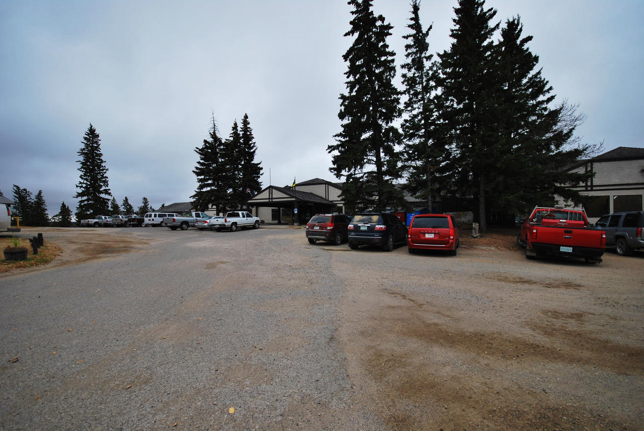 Kenosee Inn & Cabins Kenosee Park Exteriör bild