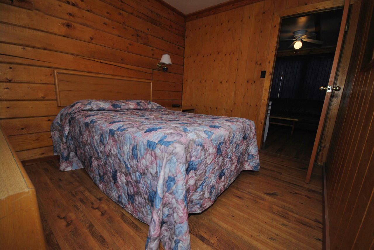 Kenosee Inn & Cabins Kenosee Park Rum bild